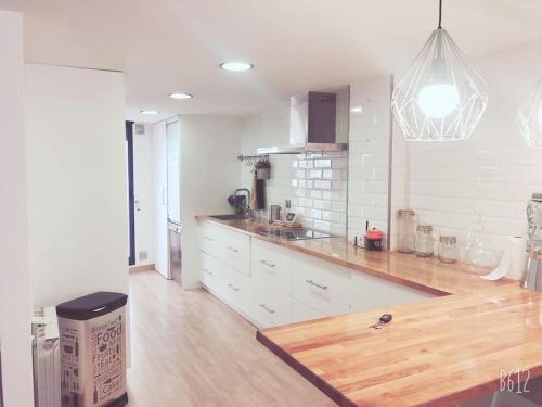 El Grao de Castellon House | Beachfront Getaway with Ocean View and Free Wifi
