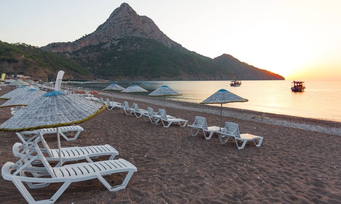 Adrasan Hotel | Adrasan Deniz Hotel: Family-Friendly Getaway by the Sea