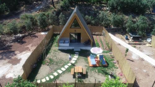 Kumluca Apartment | Discover Adrasan Evleri: Pet-Friendly Retreat with Hot Tub