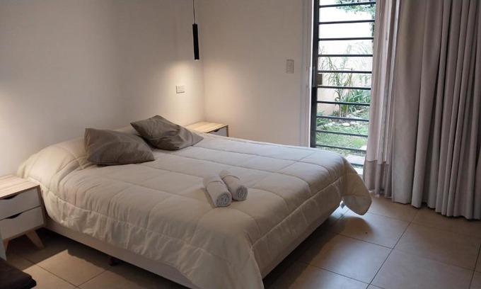 Adrogue Apartment | Convenient Adrogue Apartment with Ezeiza Airport Shuttle