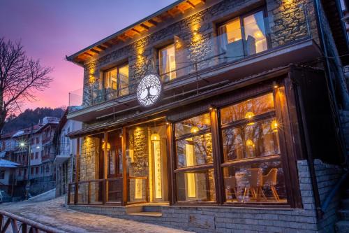 Metsovo Apartment | Experience Adryades Apartments: Family-Friendly Retreat
