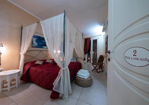 Castrignano del Capo Bed & Breakfast | Exceptional Adua Art: Oceanfront Retreat with Hot Tub
