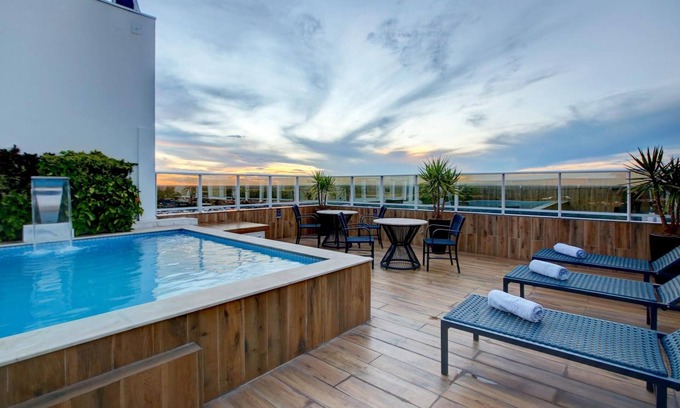 Duque de Caxias Hotel | Discover Advanced Hotel e Flats: Family-Friendly Retreat