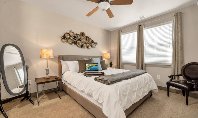 South Jordan Apartment | Explore Adventure Awaits: Prime Amenities for Your Stay!