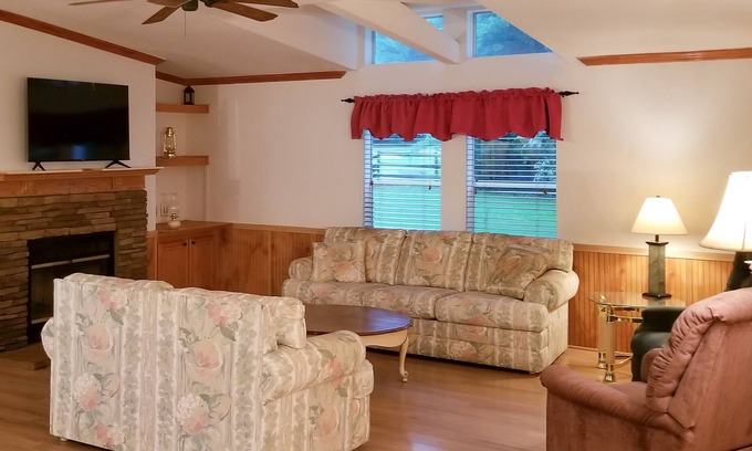 Silver Springs House | Adventure Launchpad | ATV & RV Parking, Firepit | Private Tanning Bed