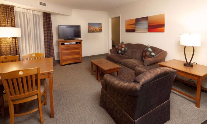 Las Colinas Resort | Adventure Awaits! Steps from Thomas Jefferson Park & Pool