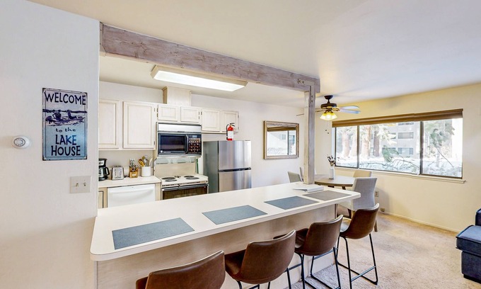 Incline Village House | Explore Adventurer's Townhome: Skiing, Fireplace & More