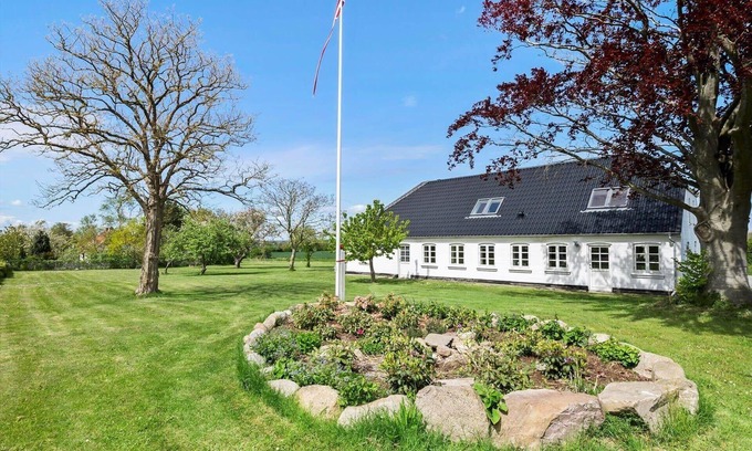 Marstal Apartment | AE210 Marstal - Brålandsvej 1 1. sal
