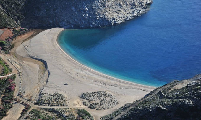Andros Villa | Beautiful Aegean Villa with Breathtaking Sea Views