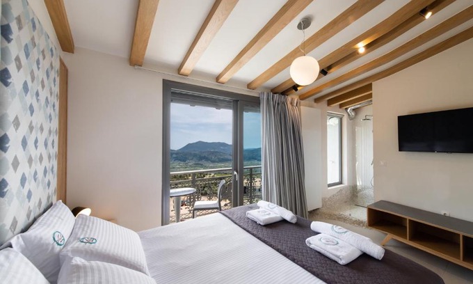 Agios Petros Apartment | Experience Aelia Suites: 4-Star Stay with Hot Tub & Breakfast