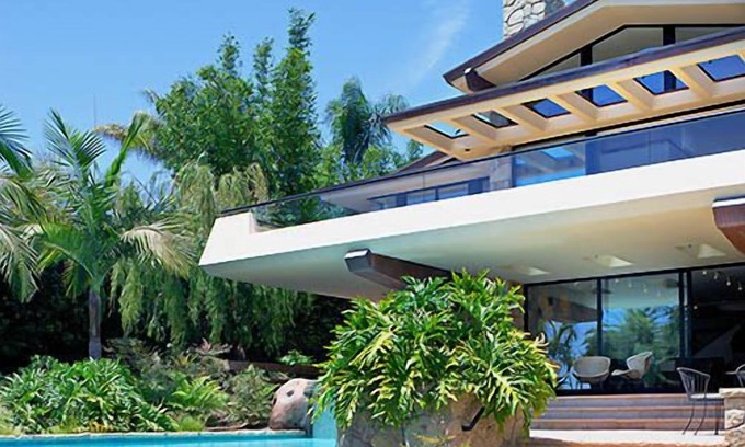 Riviera House | Discover Aerie On The Riviera: An Architectural Gem