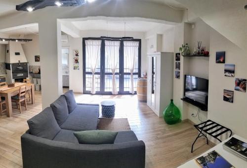 Nicolosi Apartment | Aetna Apartment - Guest Rated 9.3/10 for Quality Stay