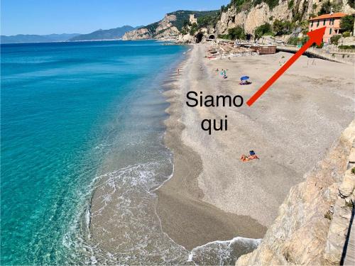 Finale Ligure Apartment | Oceanfront Retreat at Affacciati al Mare - Guest Rated 9.2