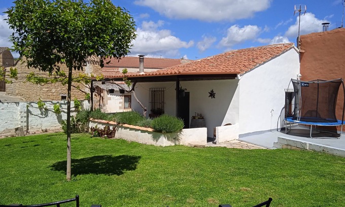 Armananzas House | Pet-Friendly Retreat at Affection Rural House, Armañanzas