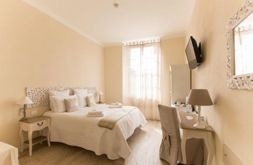 La Spezia Historic Centre House | Pet-Friendly Retreat at Affittacamere Casa Dane' - Rated 9/10