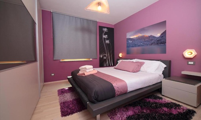 Venzone House | Serene Oceanfront Stay at Affittacamere da Jasmina