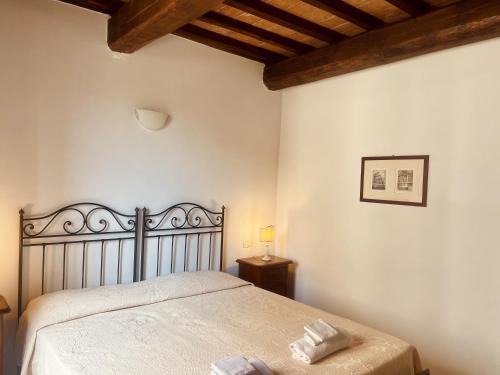 Citta di Castello House | Guest Rated 10/10: Affittacamere La Mattonata Awaits You