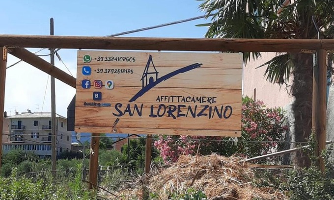 Costa-Villa House | Pet-Friendly Stay at Affittacamere San Lorenzino