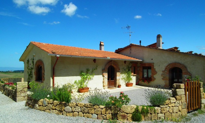 Pienza House | Guest Rated 10/10: Casa in Val d'Orcia with Ocean View