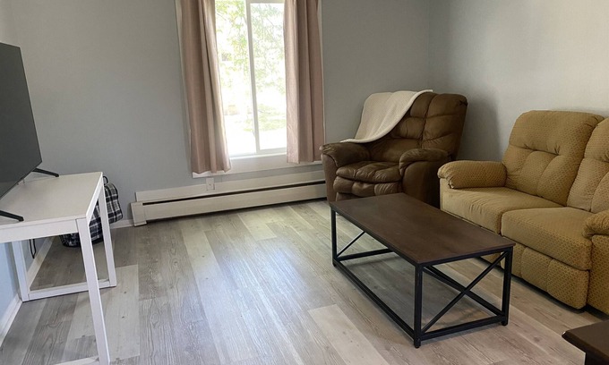 Normal Apartment | Budget-Friendly 1bd Apartment Ideal for Extended Stays