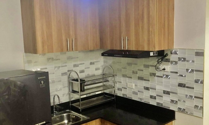 Cagayan de Oro Apartment | Budget-Friendly Hotel in Central Location with Free Parking