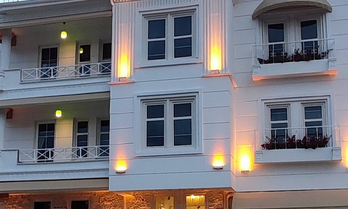 Amasya Hotel | Welcoming AFİLLİ KÖŞK: Guest Rated 9.2 with Dining & Family Options