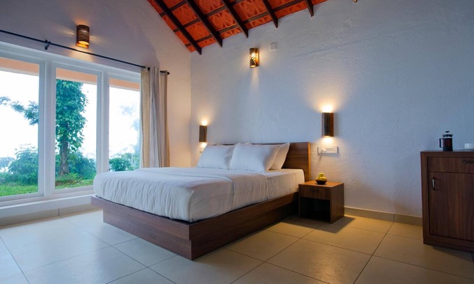 Meppadi Resort | Experience After the Rains: 4-Star Comfort & Family-Friendly Amenities