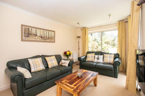 Pitlochry Apartment | Discover Aftonbank: 4-Star Hotel with Amazing Reviews