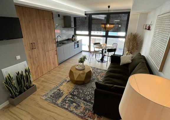 Benalua Apartment | Agata 10-3E: Family-Friendly Retreat with Top Guest Ratings