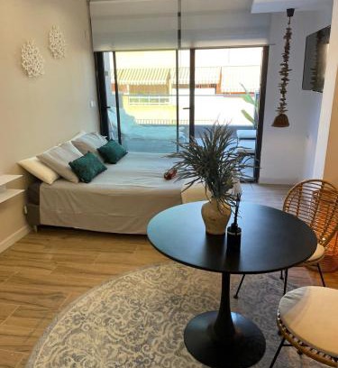 Benalua Apartment | Agata10-5E: Child-Friendly Retreat with 8.9/10 Rating