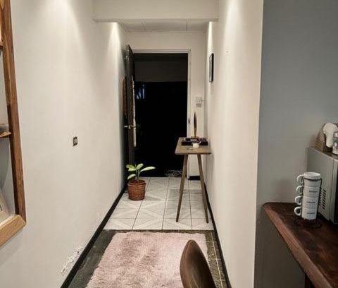 San Pedro Apartment | Pet-Friendly Agatha Apartment: Your Budget Retreat Awaits