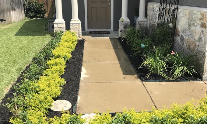 Wellborn House | Escape to Aggieland: Weekend Retreat with Kitchen Amenities