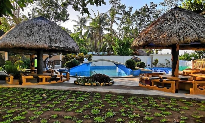 Donsol Hotel | Beachfront Family Getaway at AGM Resort & Resto