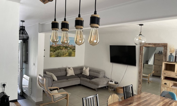 Carcassonne House | Ideal City Home Just 500 Meters from Medieval Cité