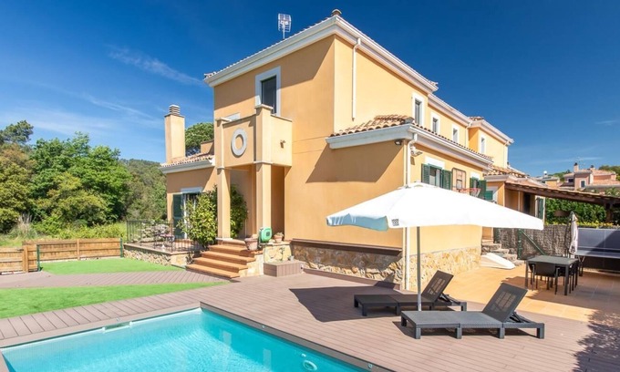 Sant Julia de Ramis Villa | Agradable y tranquila casa con piscina