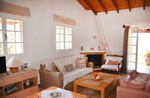 Agrilos House | Cozy Agrilis Cottage Steps from the Beach - 10/10 Rated!