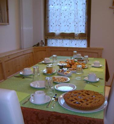 Faver House | Top-Rated Agritur All'Olivo: Family-Friendly Retreat