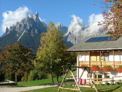 Primiero San Martino di Castrozza House | Discover Agritur Dalaip dei Pape: Guest Rated 9/10 Stay
