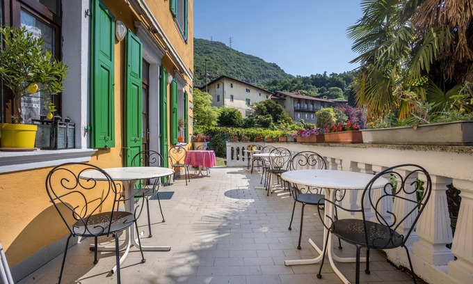 Canale di Tenno Apartment | Scenic Agritur Tenno Appartamentino with Balcony & Views