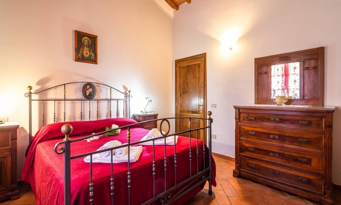 Pieve di Chio Other | Guest Rated 10/10: Belvilla by OYO Orchidea with Pool
