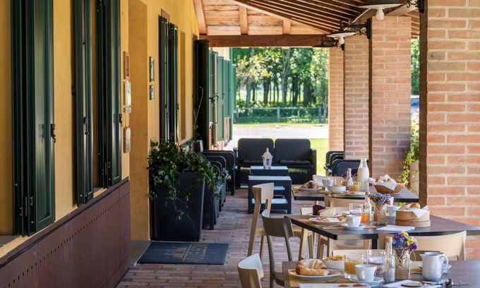 Aquileia Other | Experience Agriturismo Ai Due Leoni with Pool & Breakfast