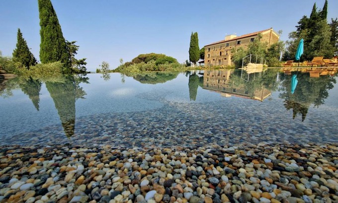 Guardistallo Apartment | Relax at Agriturismo Ai Massi: Guest Rated 9.8, Oceanfront Stay