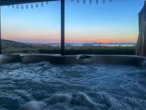 Tuoro sul Trasimeno House | Relax at Agriturismo Annibale: 4-Star Oceanfront Retreat