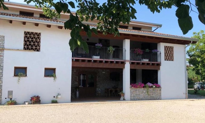 Premariacco Bed & Breakfast | Top-Rated Agriturismo Antica Corte Contadina for Families