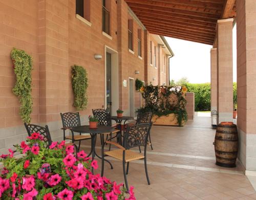 Oriago House | Cozy Agriturismo B&B Il Girasole - Rated 9.4/10, Family Friendly
