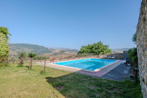 Nicosia House | Discover Agriturismo Baglio San Pietro with Pool & Hot Tub