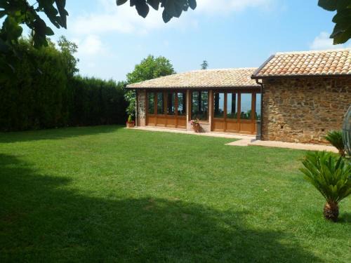 Curinga House | Charming Agriturismo Bardari with Family-Friendly Dining