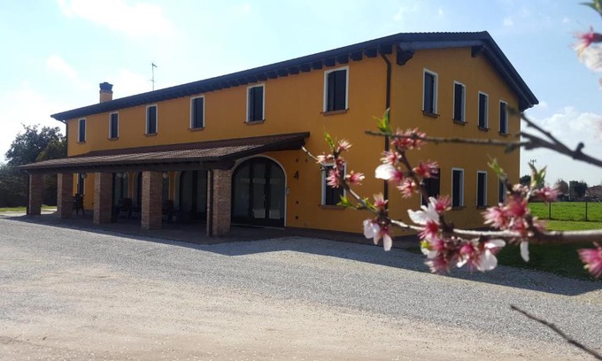 Rubano House | Guest Rated 9/10 at Agriturismo Borgo Borromeo Retreat