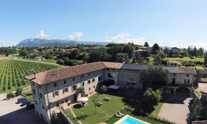 Treppo Grande House | Experience Agriturismo Borgo Floreani: Pool & Dining Awaits