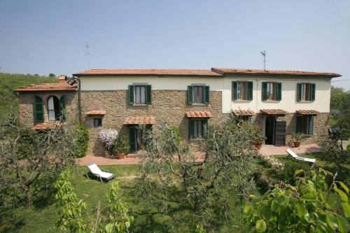 San Baronto House | Experience Agriturismo Borgo La Casetta: Pet-Friendly Retreat